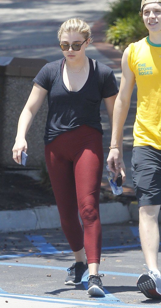 Chloe Moretz Camel Toe 1