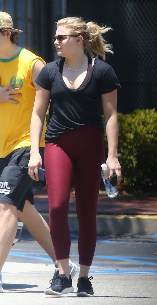 Chloe Moretz Camel Toe 6