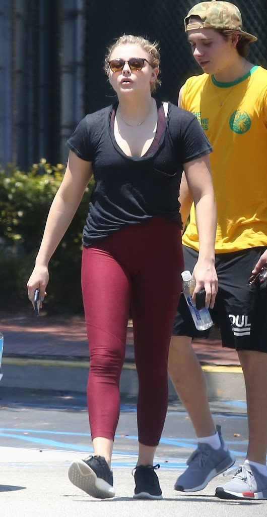 Chloe Moretz Camel Toe 7