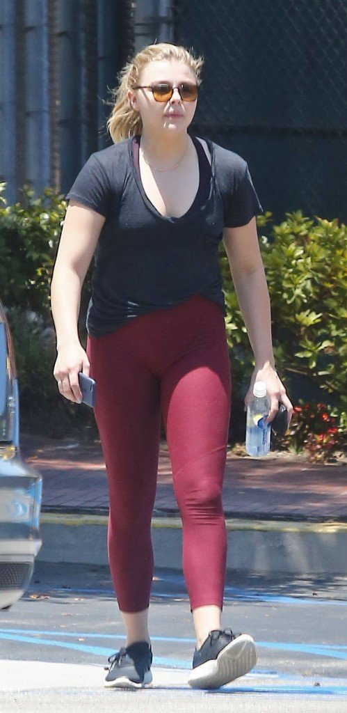 Chloe Moretz Camel Toe 9