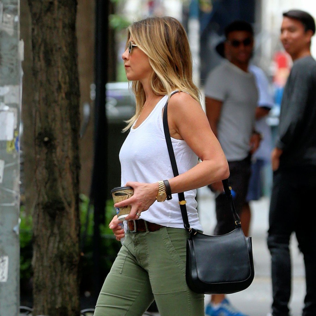 Jennifer Aniston Pokies 1