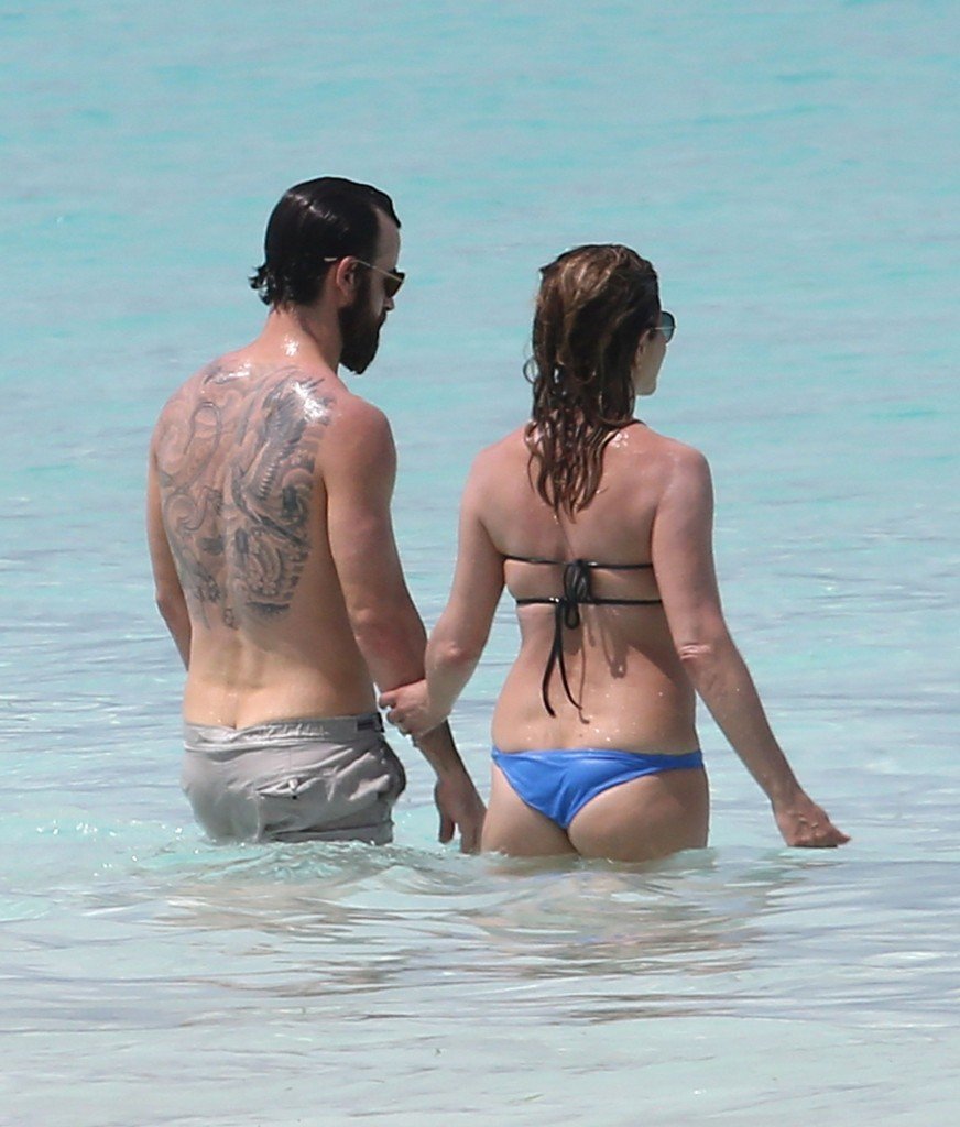 Jennifer Aniston in a Bikini 21