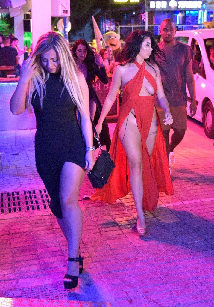 Chloe Ferry Sexy 27