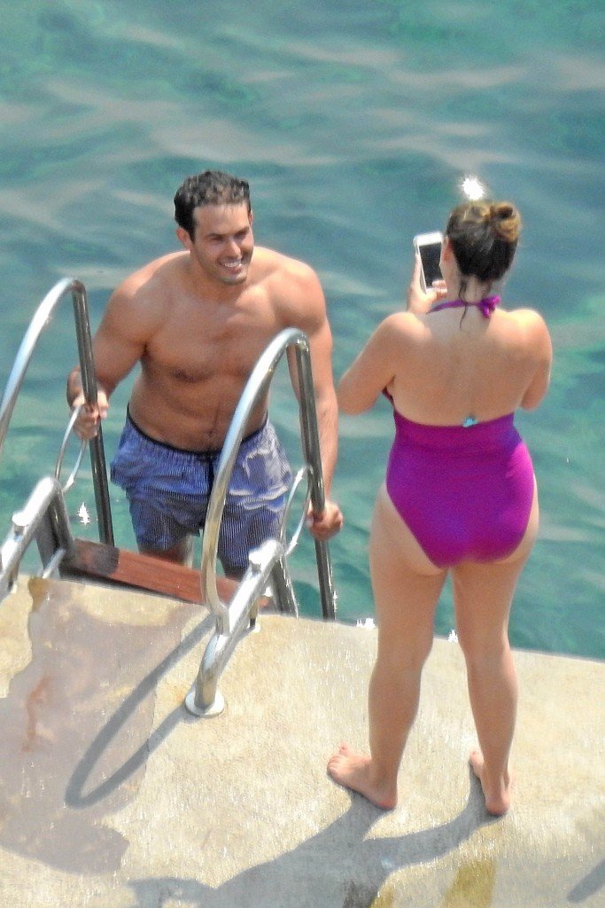 Kelly Brook Sexy 17