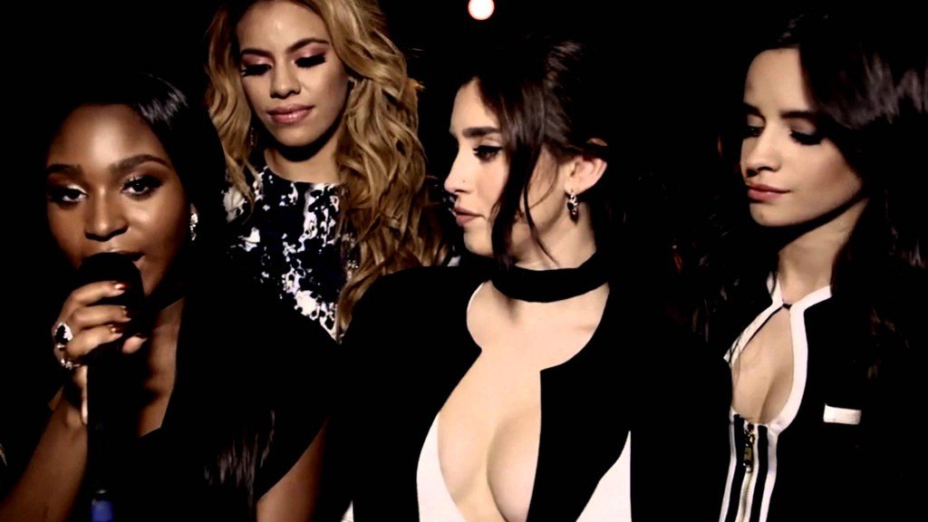 Lauren Jauregui Cleavage 1