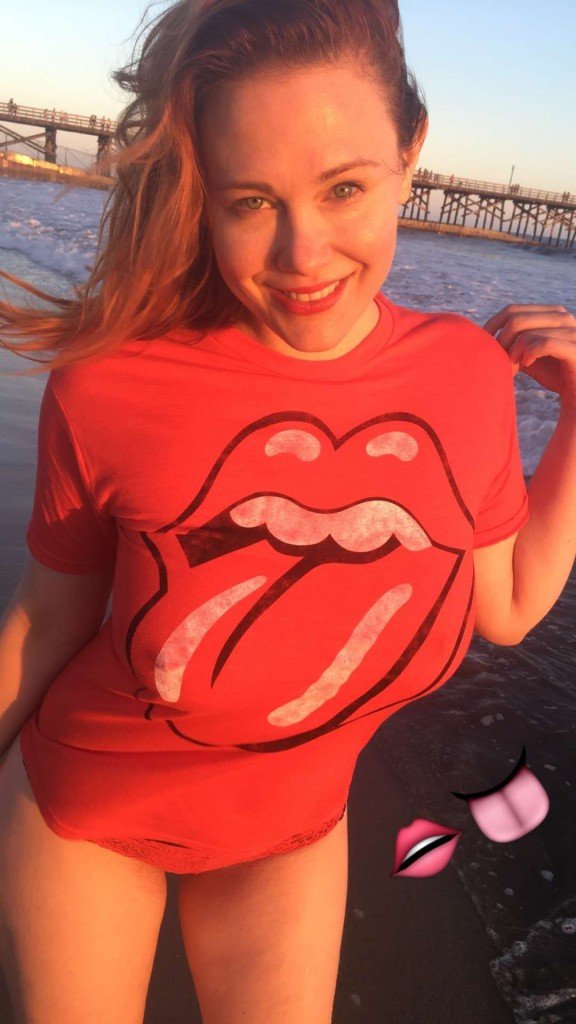 Maitland Ward Sexy Snaps 3