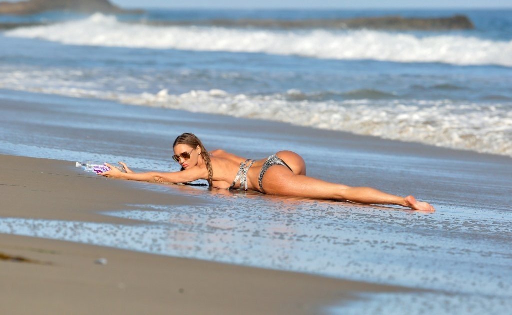 Charlie Riina Sexy 1