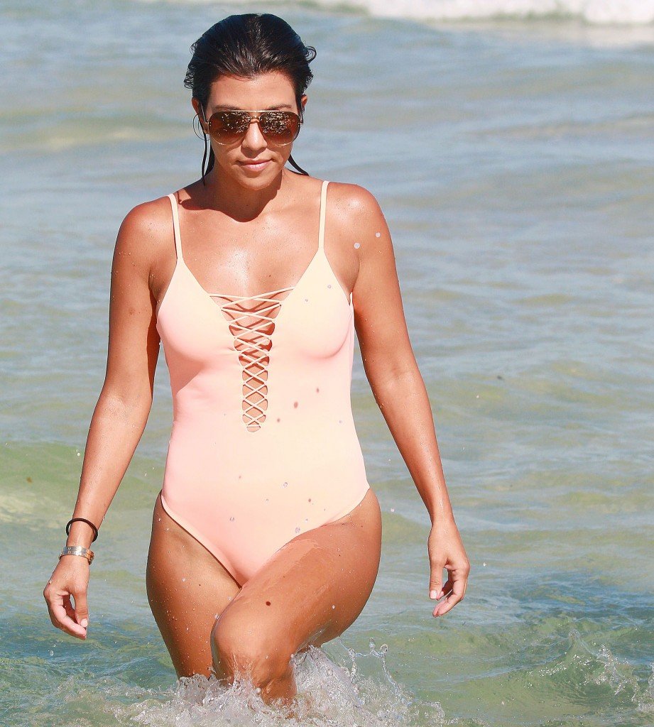 Kourtney Kardashian Sexy thefappening.so-21