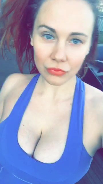 Maitland Ward Sexy 4