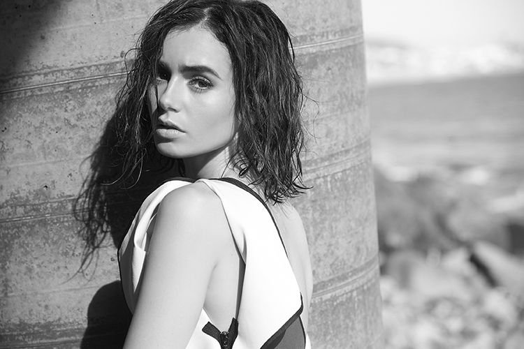 Lily Collins Sexy 14