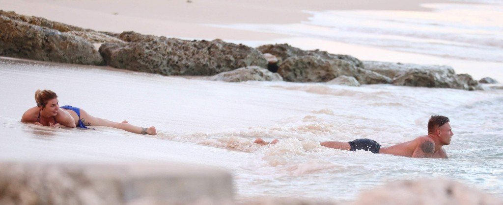 Оливия Бакленд Секси 1