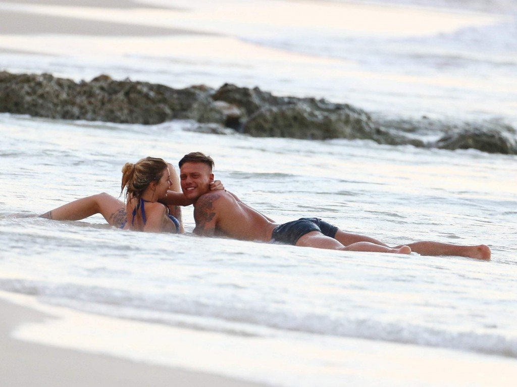 Оливия Бакленд Секси 14