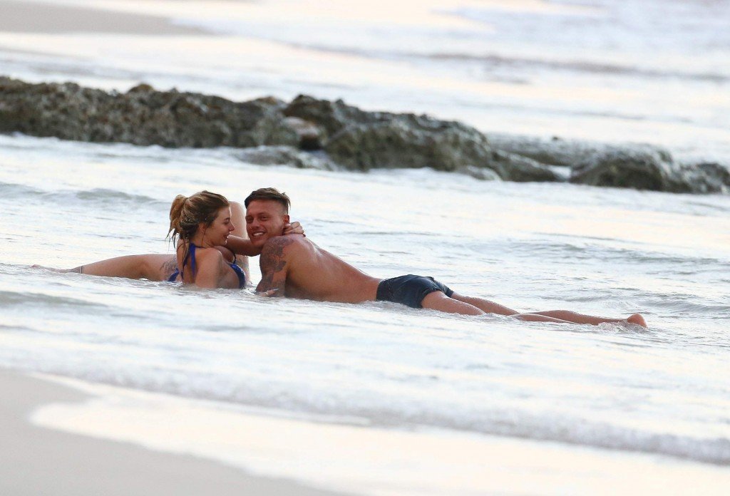 Оливия Бакленд Секси 15