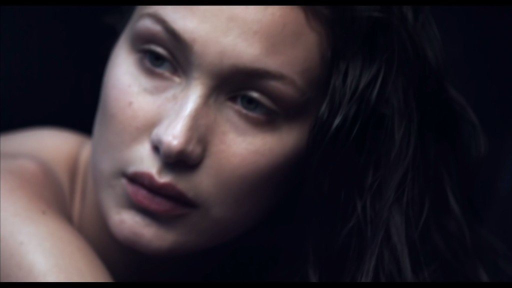 Белла Хадид сексуальна топлес 9 thefappening.so