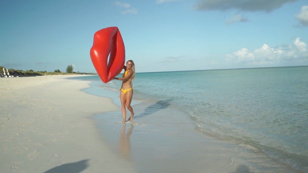 Caroline Wozniacki Sexy Unc 18