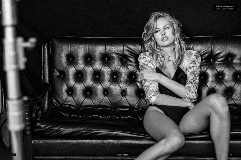 Эмма Стерн Прозрачная и Сексуальная 2