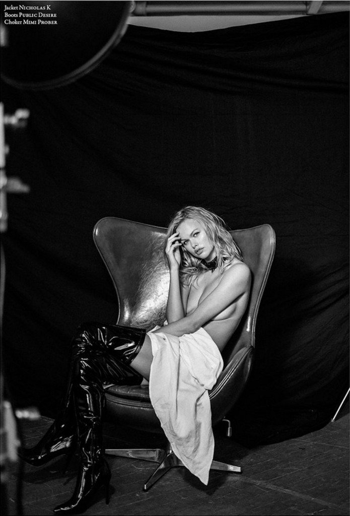 Эмма Стерн Прозрачная и Сексуальная 5