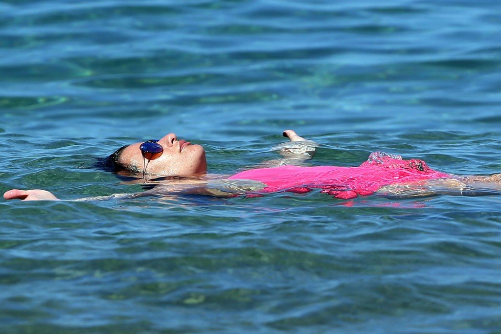 Lea Michele Sexy 23 thefappening.so