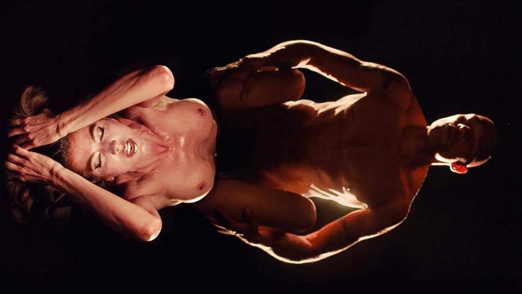Milo Moiré Nude