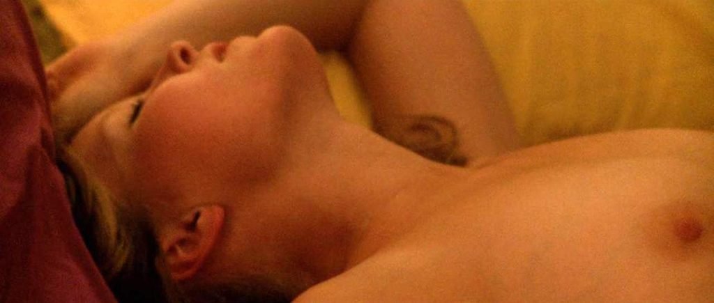 Cat Smits Nude