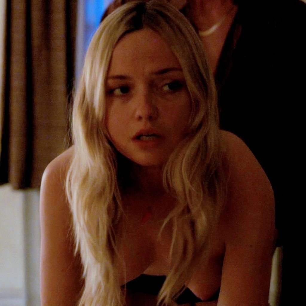 Emily Meade Nude