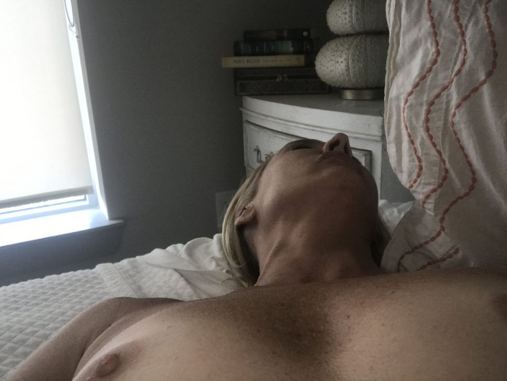Laurie Dhue Nude