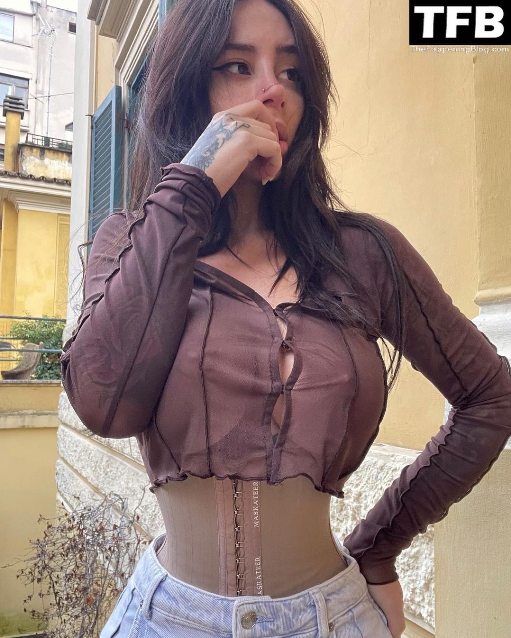 Alexis Mucci Nude