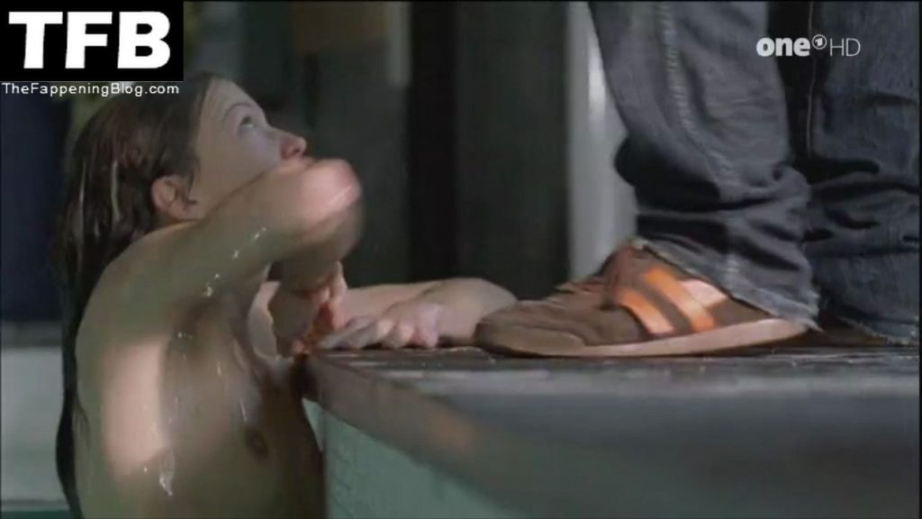 Hannah-Rebecca Herzsprung Nude